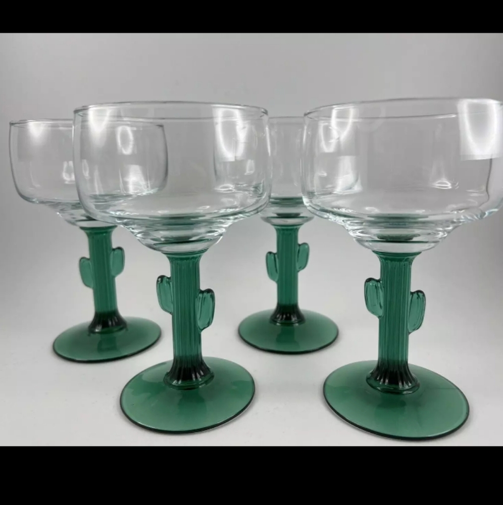🆕Libbey Cactus Margarita Cocktail Glass Stemware 4 pack Clear w/ Green Stem